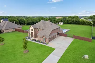 1310 Billingsley Dr, Waxahachie, TX 75167 - Photo 38