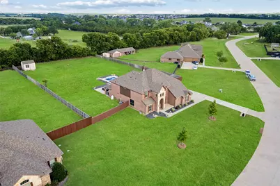 1310 Billingsley Drive, Waxahachie, TX 75167 - Photo 38