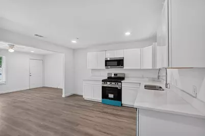 541 NW King Street, Burleson, TX 76028 - Photo 12