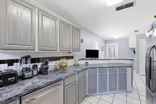 3133 Watercress Cir, Arlington, TX 76012 - Photo 10