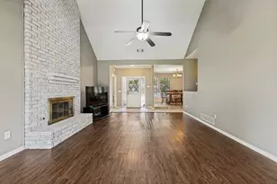 4123 Lawngate Dr, Dallas, TX 75287 - Photo 4