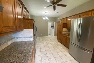4123 Lawngate Dr, Dallas, TX 75287 - Photo 16