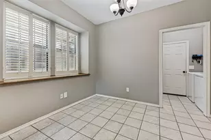 4123 Lawngate Dr, Dallas, TX 75287 - Photo 10