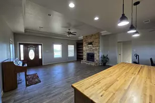 3250 Springfield Rd, Springtown, TX 76082 - Photo 8