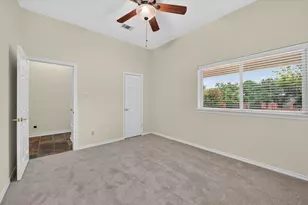 5811 Scenic Bay Ct, Arlington, TX 76013 - Photo 18