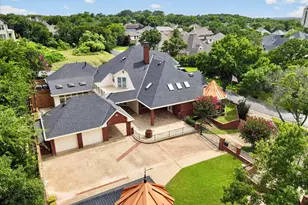 5811 Scenic Bay Ct, Arlington, TX 76013 - Photo 2