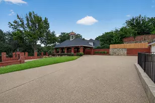 5811 Scenic Bay Ct, Arlington, TX 76013 - Photo 10