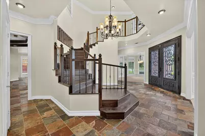 5811 Scenic Bay Court, Arlington, TX 76013 - Photo 4