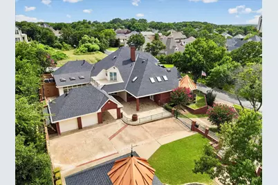 5811 Scenic Bay Court, Arlington, TX 76013 - Photo 2