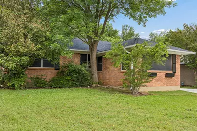 636 Kessler Boulevard, Sherman, TX 75092 - Photo 2