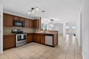 802 Platinum Dr, Princeton, TX 75407 - Photo 4