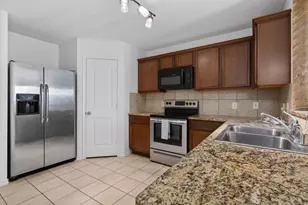 802 Platinum Dr, Princeton, TX 75407 - Photo 6