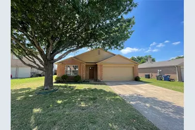 1611 Columbia Drive, Glenn Heights, TX 75154 - Photo 1