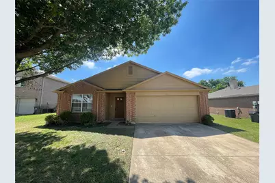 1611 Columbia Drive, Glenn Heights, TX 75154 - Photo 2