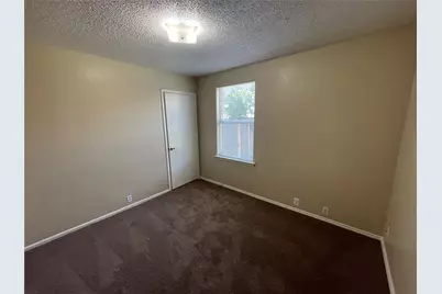 1611 Columbia Drive, Glenn Heights, TX 75154 - Photo 10