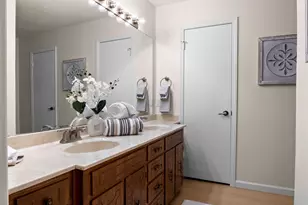 329 Stratford Dr, Hurst, TX 76054 - Photo 18