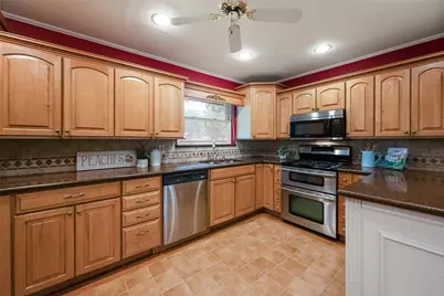 1229 Magnolia Drive, Richardson, TX 75080 - Photo 12