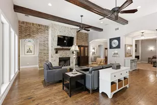 329 Parkview Ln, Keller, TX 76248 - Photo 8