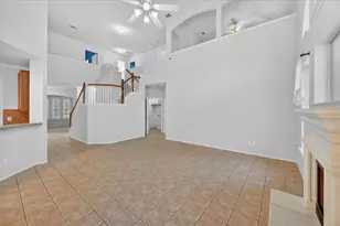 6514 Daisy Dr, Arlington, TX 76017 - Photo 16