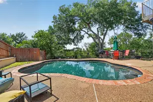 6319 Lake Bluff Dr, Dallas, TX 75249 - Photo 28