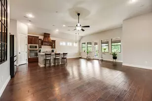 2112 Benjamin Creek Dr, Little Elm, TX 75068 - Photo 16