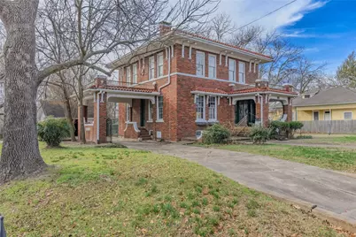 2203 Walworth Street, Greenville, TX 75401 - Photo 2