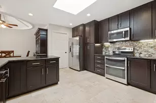 7822 Glenneagle Dr, Dallas, TX 75248 - Photo 10