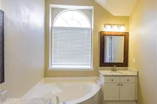 8161 Durham Dr, Frisco, TX 75035 - Photo 14