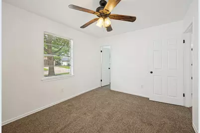 2209 Hackberry Drive, Arlington, TX 76013 - Photo 16
