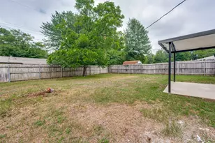 2209 Hackberry Dr, Arlington, TX 76013 - Photo 24