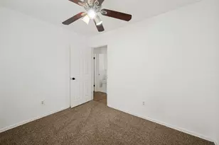 2209 Hackberry Dr, Arlington, TX 76013 - Photo 14