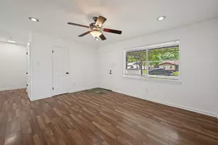2209 Hackberry Dr, Arlington, TX 76013 - Photo 4