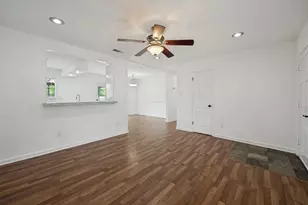 2209 Hackberry Dr, Arlington, TX 76013 - Photo 6