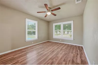 1701 W Elm Street, Denison, TX 75020 - Photo 12