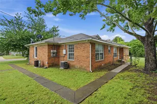 1701 W Elm St, Denison, TX 75020 - Photo 18