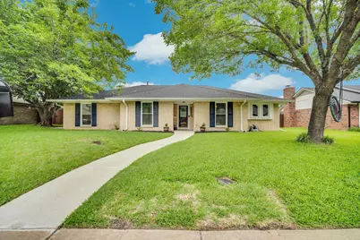 308 Buffalo Creek Drive, Waxahachie, TX 75165 - Photo 1