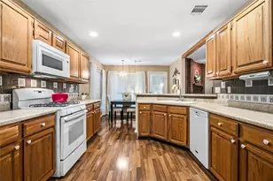 6117 Kittyhawk Dr, Rowlett, TX 75089 - Photo 8