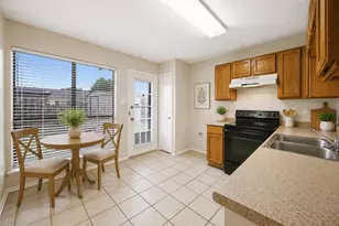 217 Cole St, Garland, TX 75040 - Photo 4