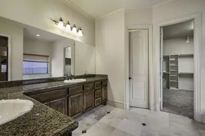 6916 Cannon Falls Drive, Plano, TX 75024 - Photo 18