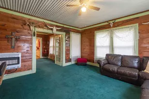 419 W Main St, Pecan Gap, TX 75469 - Photo 22