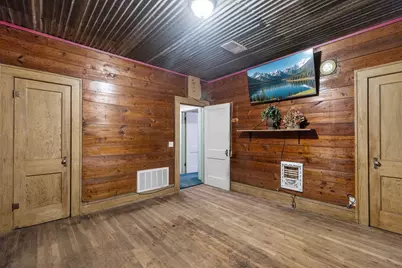 419 W Main Street, Pecan Gap, TX 75469 - Photo 30