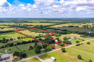 419 W Main St, Pecan Gap, TX 75469 - Photo 2