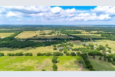 419 W Main Street, Pecan Gap, TX 75469 - Photo 34