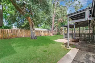 2708 Tallow St, Alvin, TX 77511 - Photo 34
