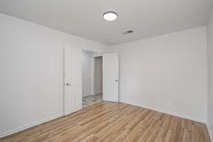 2708 Tallow St, Alvin, TX 77511 - Photo 6