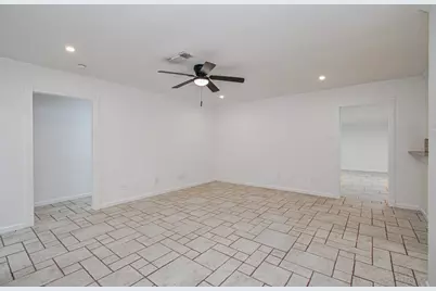 2708 Tallow Street, Alvin, TX 77511 - Photo 8
