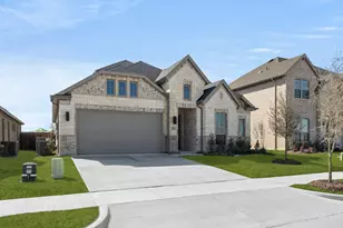 470 Red Maple Rd, Waxahachie, TX 75165 - Photo 2
