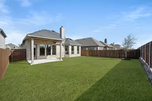 470 Red Maple Rd, Waxahachie, TX 75165 - Photo 8