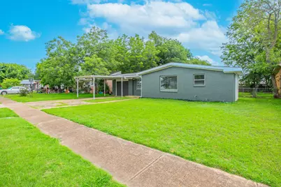 521 Willow Way, McGregor, TX 76657 - Photo 1