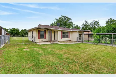 1900 SE 19th Street, Mineral Wells, TX 76067 - Photo 8